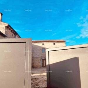 Prodajemo kamenu kuću u blizini Poreča, Sveti Lovreč.