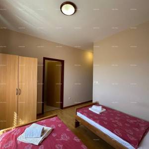 Prodajemo kuću sa pet apartmana na odličnoj lokaciji!