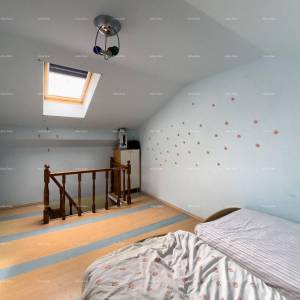 Prodajemo kuću u centru Ližnjana!