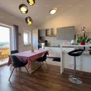 Prodajemo stan sa pogledom na more! Ližnjan.