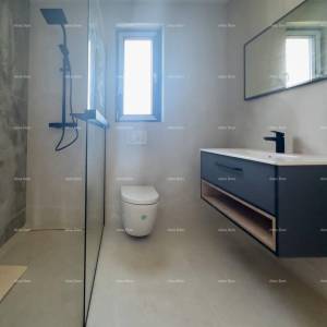 Prodajemo stan u novoj zgradi u Banjolama.