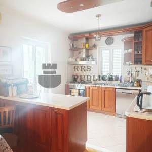 PROSTRANA ETAŽIRANA KUĆA U ČIBAČI - ŽUPA DUBROVAČKA