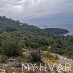 Prostrano poljoprivredno zemljište na Korčuli