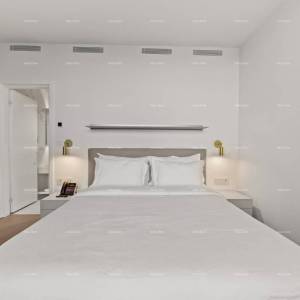 Prvi red do mora! Luksuzna kuća u Umagu, 300 m od mora - savršena za obitelj s modernim sadržajima