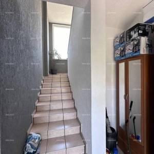 Pula. Objekt s građevinskom dozvolom za zgradu s 4 stana !