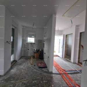 PULA! PRODAJE SE PRELIJEPA KUĆA – MIRNA LOKACIJA.