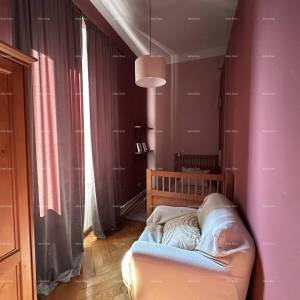 Pula – stan s 3 apartmanske jedinice! Centar. Zadarska ulica.