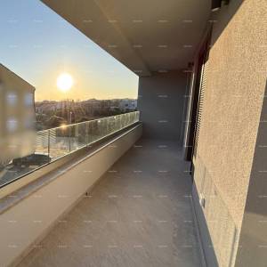 PULA, Valdebek - Prostrani stan u za prodaju, 2 terase, novogradnja / B4