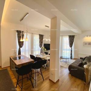 Pula, Vidikovac. Luksuzni stan +poslovni prostor + konoba.