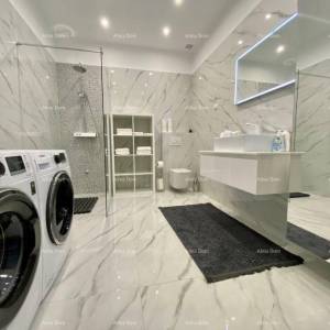 Pula, Vidikovac. Luksuzni stan +poslovni prostor + konoba.