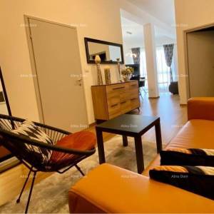 Pula, Vidikovac. Luksuzni stan +poslovni prostor + konoba.