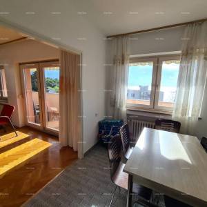 Pula. Zelenika! Samostojeća kuća! 50 metara do plaže! Pogled more!