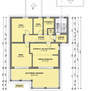 Punat, apartman s okućnicom, 500 m od mora!