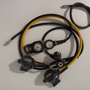 REGULATOR MARES EPIC ADJ 82X + OCTOPUS + INSTRUMENTI + DODATNA CRIJEVA