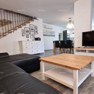 Renovirana istarska kamena kuća s bazenom