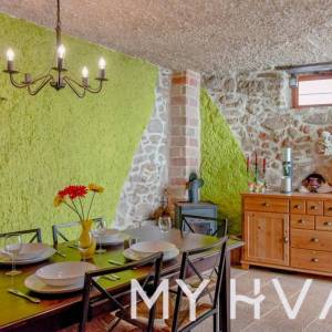 Renovirana kamena kuća u Pitvama