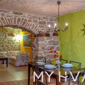 Renovirana kamena kuća u Pitvama