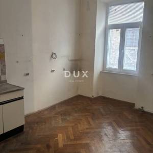 RIJEKA, CENTAR- stan, 137 m2, MOGUĆNOST VIŠE APARTMANA!!!