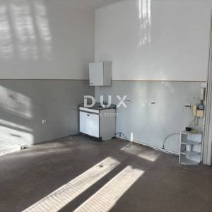 RIJEKA, CENTAR- stan na atraktivnoj lokaciji za dugoročni najam !