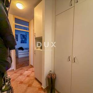 RIJEKA, G. VEŽICA - idealan stan s dvije spavaće sobe, balkon s pogledom na more, ODLIČNA ZGRADA