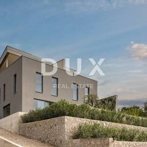 RIJEKA, KOSTRENA - ekskluzivna dvojna kuća s jacuzzijem - novogradnja s panoramskim pogledom na more! PRILIKA!