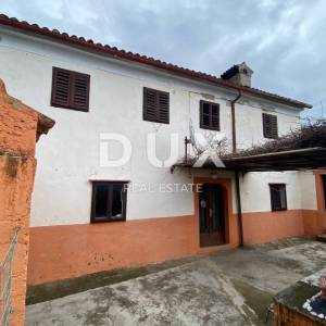 RIJEKA, KOSTRENA - samostojeća kuća + okućnica s parkingom i pogledom na more! PRILIKA!