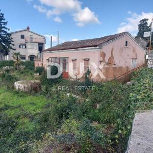 RIJEKA, KOZALA- građevinsko zemljište 1000m2 s pogledom na more + starina/kuća 110m2