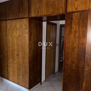 RIJEKA, KRIMEJA, 2S+DB pogled more