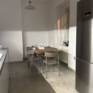 RIJEKA, PEĆINE - novouređeni 5SKL s balkonom i pogledom na more