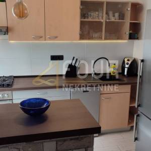 Rijeka, Škurinje, 59.65m2, 1s+db, lođa