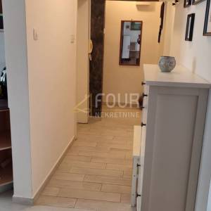 Rijeka, Škurinje, 59.65m2, 1s+db, lođa