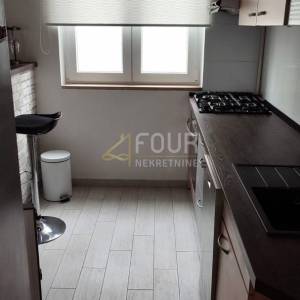 Rijeka, Škurinje, 59.65m2, 1s+db, lođa