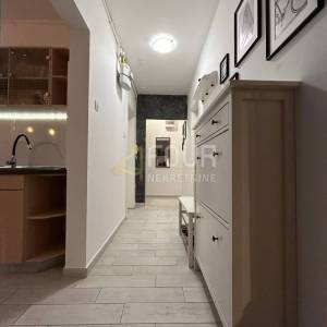 Rijeka, Škurinje, 59.65m2, 1s+db, lođa