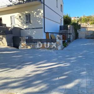 RIJEKA, ZAMET - Višestambena kuća s pogledom na more, 275m2