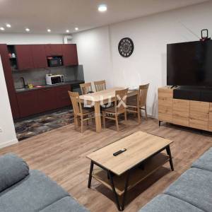 RIJEKA, ZAMET - Višestambena kuća s pogledom na more, 275m2