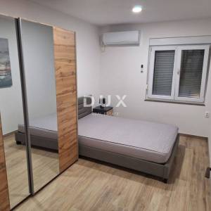 RIJEKA, ZAMET - Višestambena kuća s pogledom na more, 275m2