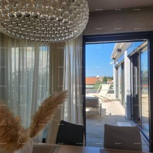 Rovinj! Luksuzni stan !Namješten! Blizu  hotela Lone!