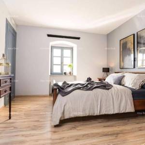 ROVINJ (okolica) - Autentična kamena kuća s bazenom za prodaju