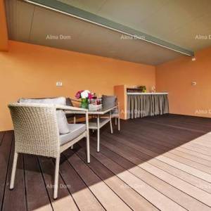 Rovinj, Prekrasna vila s bazenom.