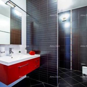 Rovinj, Prekrasna vila s bazenom.