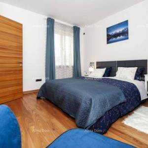 Rovinj, Prekrasna vila s bazenom.