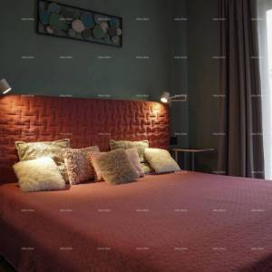 Rovinj. Stan na prvom katu kuće