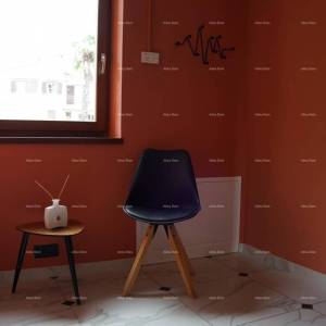 Rovinj. Stan na prvom katu kuće