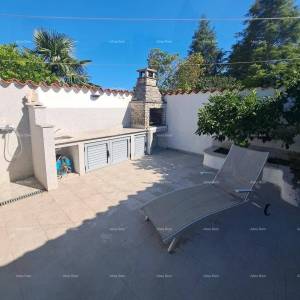 Samostojeća kuća s atrijem,  400 m od mora – Barbariga