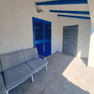 Samostojeća kuća s atrijem,  400 m od mora – Barbariga