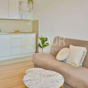 Senj, 1s+db, 40.05m2, lođa, pogled na more