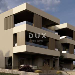 ŠIBENIK, TRIBUNJ – Ekskluzivni dvoetažni penthouse s pogledom na more