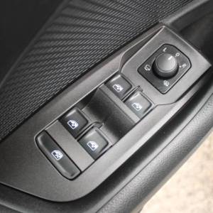 Škoda Octavia Combi 2.0 TDi DSG *LED, NAVIGACIJA*