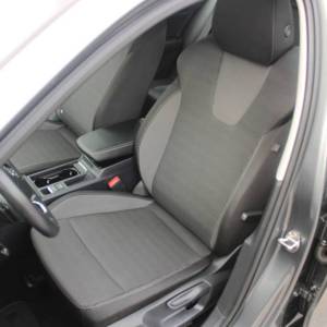 Škoda Octavia Combi 2.0 TDi DSG *LED, NAVIGACIJA*