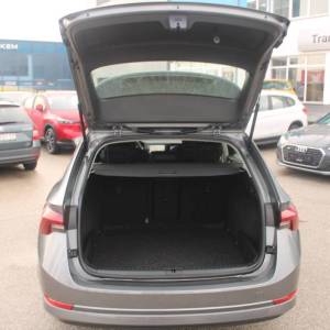 Škoda Octavia Combi 2.0 TDi DSG *LED, NAVIGACIJA*